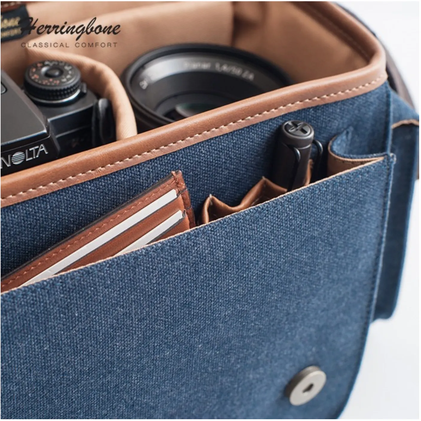 Herringbone PapasPocket Messenger Camera Bag - Medium Navy Blue