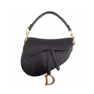 Iconic Bags for a Chic Look - DOR - 6164